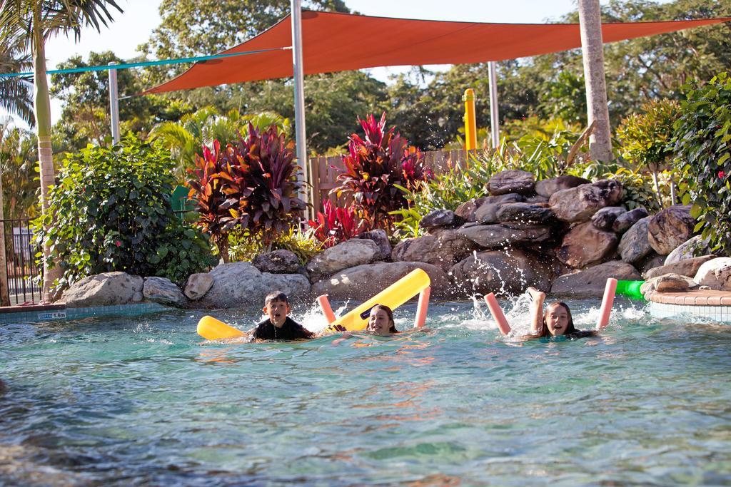 Cairns Crystal Cascades Holiday Park Bagian luar foto