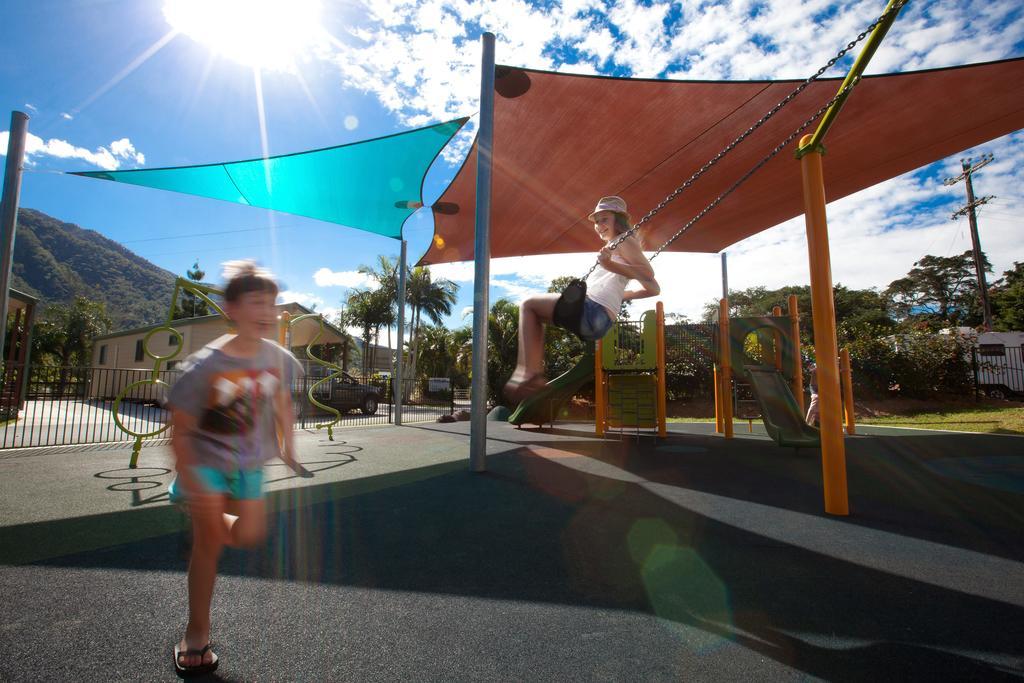Cairns Crystal Cascades Holiday Park Bagian luar foto