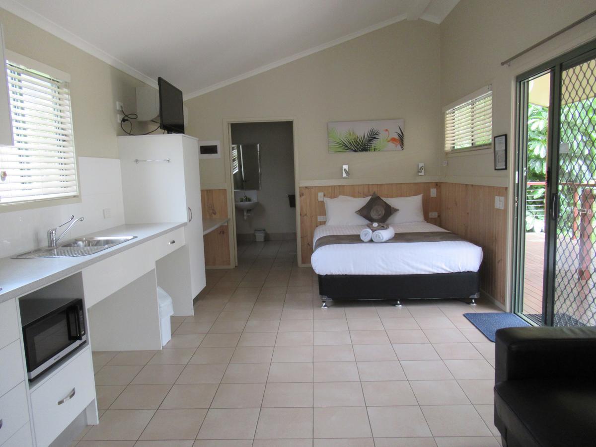 Cairns Crystal Cascades Holiday Park Bagian luar foto